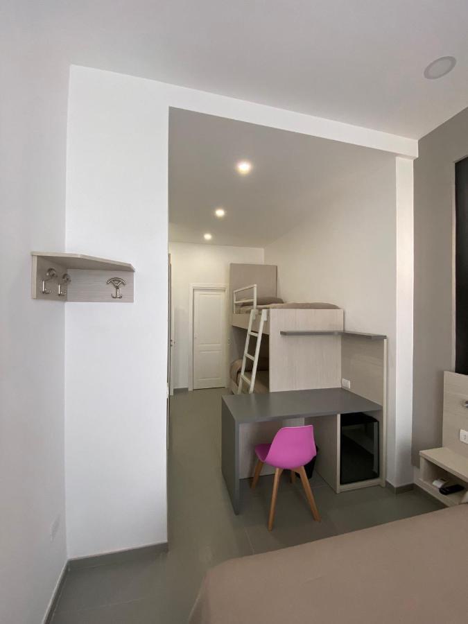 Ilpostogiusto Bed & Breakfast Torre Annunziata Bagian luar foto