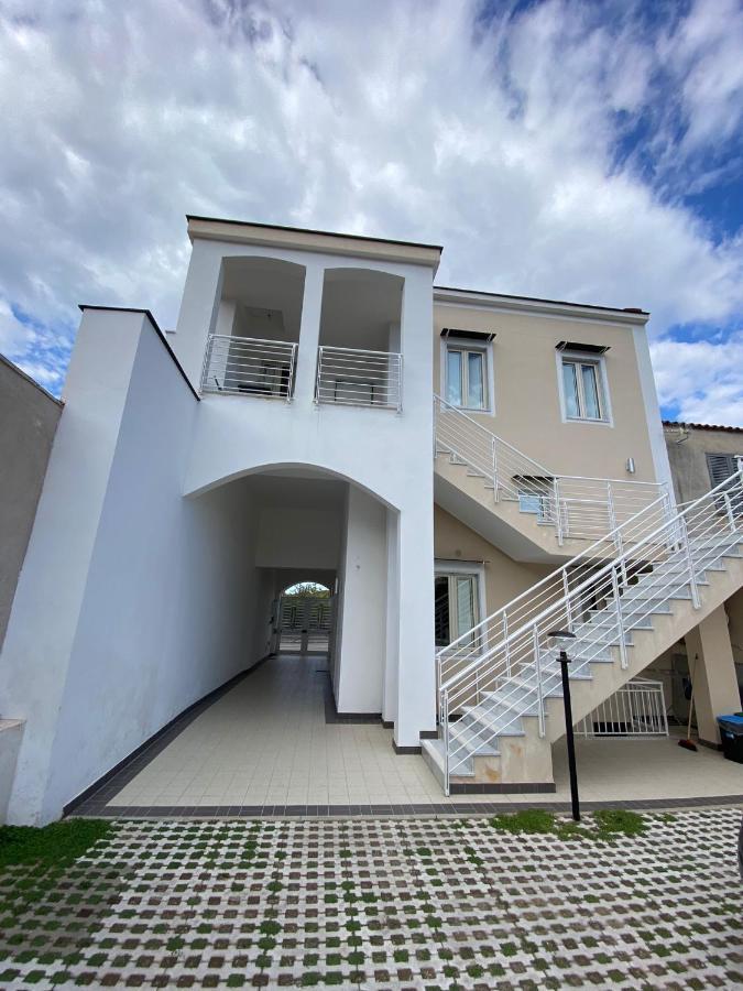 Ilpostogiusto Bed & Breakfast Torre Annunziata Bagian luar foto